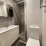 Cozy 2 Bedroom Near Seafront *